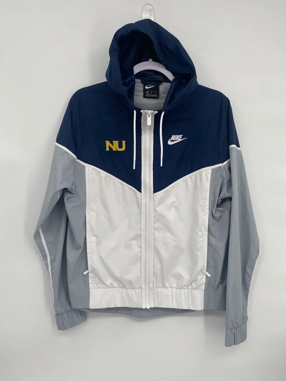 Nike Neumann University Knights Colorblock Windrunner Jacket Women’s Medium